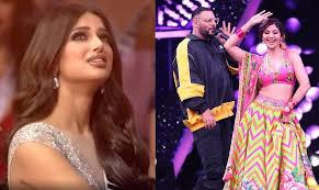 मिस यूनिवर्स हरनाज़ कौर संधू के प्रशंसकों ने शिल्पा शेट्टी और बादशाह के प्रति अपमानजनक व्यवहार की आलोचना की।