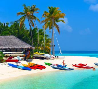 मालदीव में घूमने के लिए खूबसूरत जगहें।