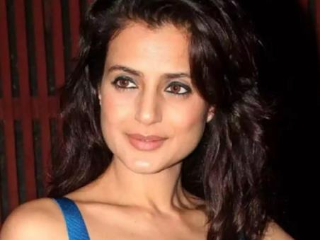 ameesha patel