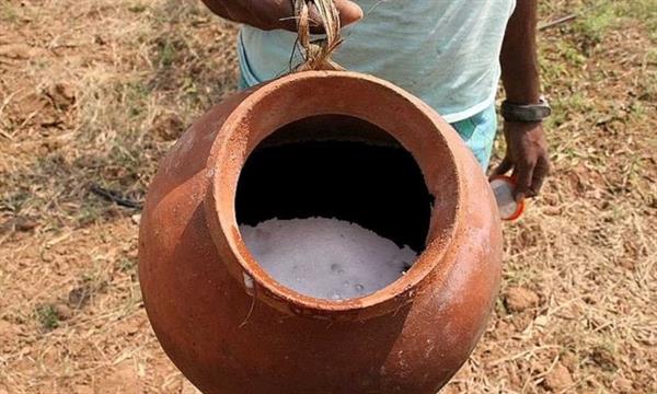 Four people died after drinking toddy