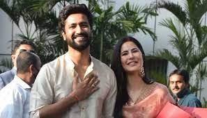 विक्की कौशल (Vicky Kaushal) पत्नी कैटरीना कैफ (wife Katrina Kaif) के साथ पहला वेलेंटाइन- डे (First Valentine's Day) मनाने दिल्ली जाएंगे।