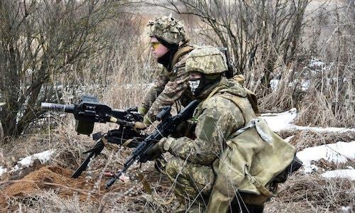 Russia Ukraine पर हमले के लिए 30,000 सैनिकों को कर सकती है तैनात -NATO  