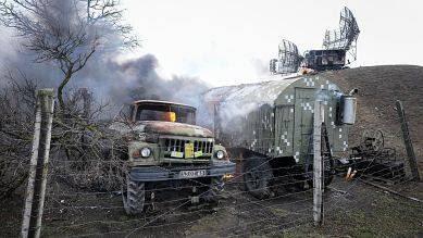 रूस ने किया यूक्रेन पर हमला, हजारों भारतीय फंसे