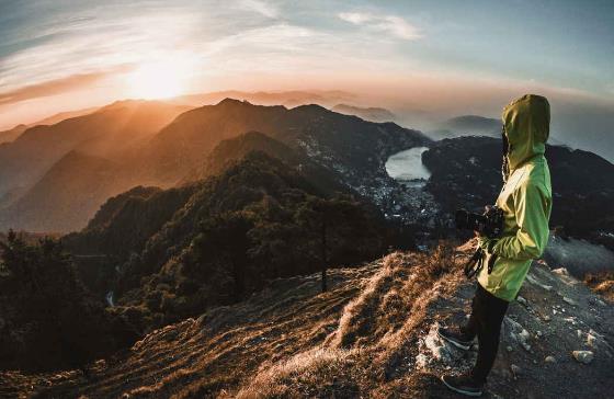 नैना पीक