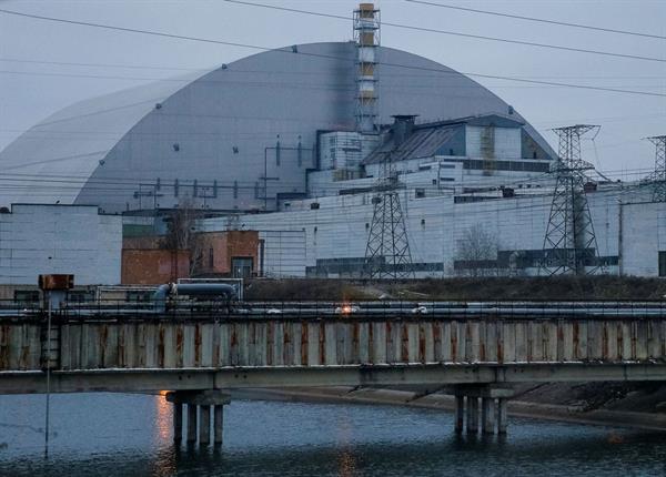 यूक्रेन के चर्नोबिल परमाणु केंद्र से न्यूक्लियर रेडियेशन निकलने का खतरा, 48 घंटों में बिजली की आपूर्ति आवश्यक
