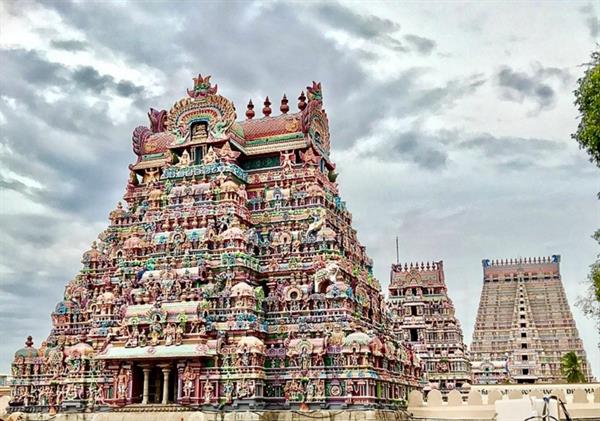 भारत के सबसे बड़े मंदिर, श्री रंगनाथस्वामी मंदिर (श्रीरंगम मंदिर) की पौराणिक कथा