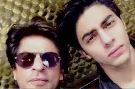 शाहरुख खान के बेटे आर्यन खान को ड्रग केस से मिली क्लीन चिट।