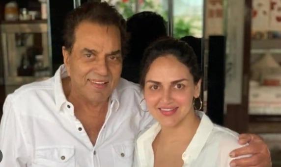  Esha Deol opens up about strong bond with father Dharmendra, expressing deep emotion and possessiveness.