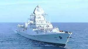 भारतीय नौसेना ने मुंबई में आईएनएस इंफाल का उद्घाटन किया।