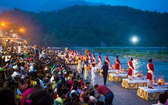 त्रिवेणी घाट