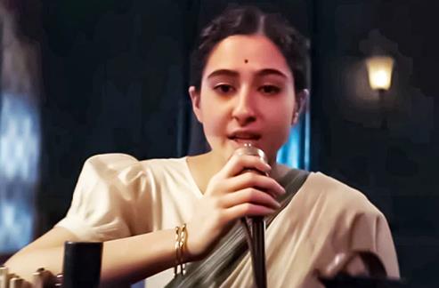 sara ali khan film poster