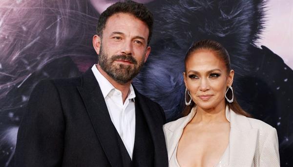Jennifer Lopez Reacts To Netflix ‘Don’t F with JLo’ Billboard Amid Ben Affleck Divorce Rumors: “Just A Little Friendly Reminder”.